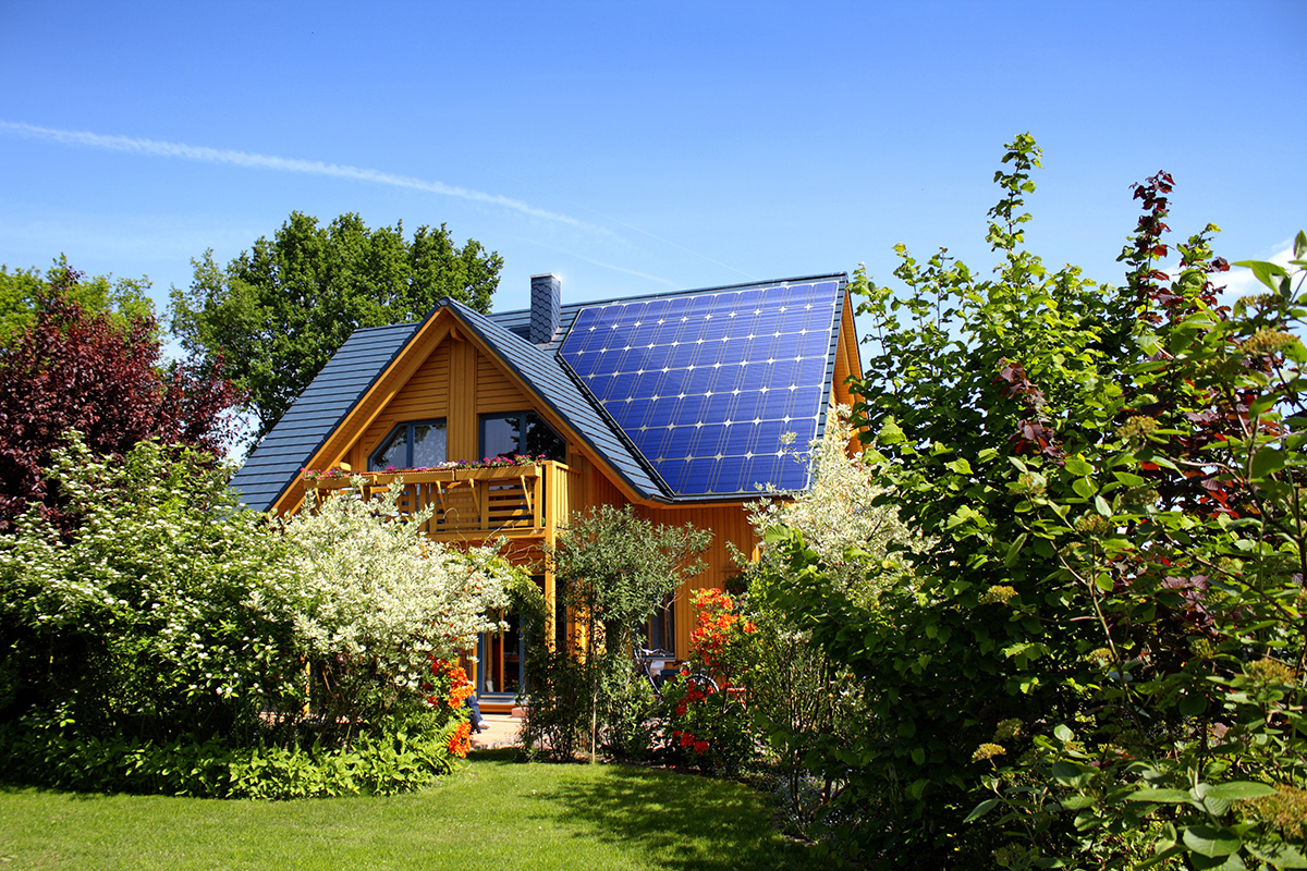 Panales solares en casa, ¿son buena opción? · Vivienda Saludable